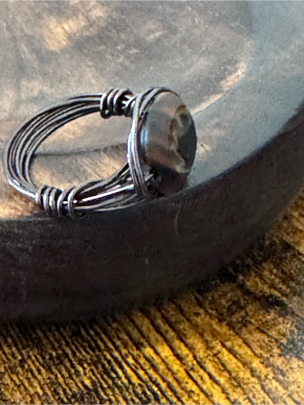 Rustic Agate Bead Wire-Wrapped Ring size 8 - Picture 3 of 3